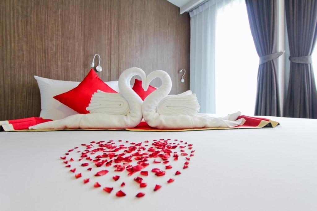 Elegancy Sansabai Hotel Patong Εξωτερικό φωτογραφία