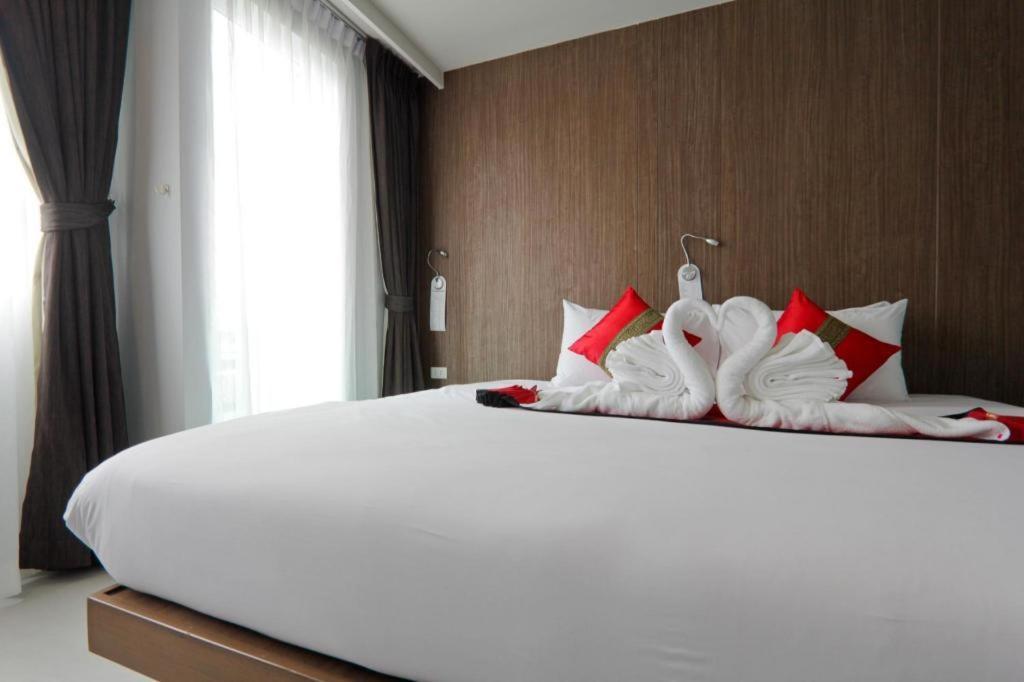 Elegancy Sansabai Hotel Patong Εξωτερικό φωτογραφία