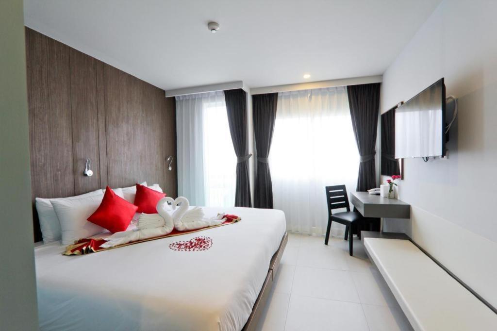 Elegancy Sansabai Hotel Patong Εξωτερικό φωτογραφία