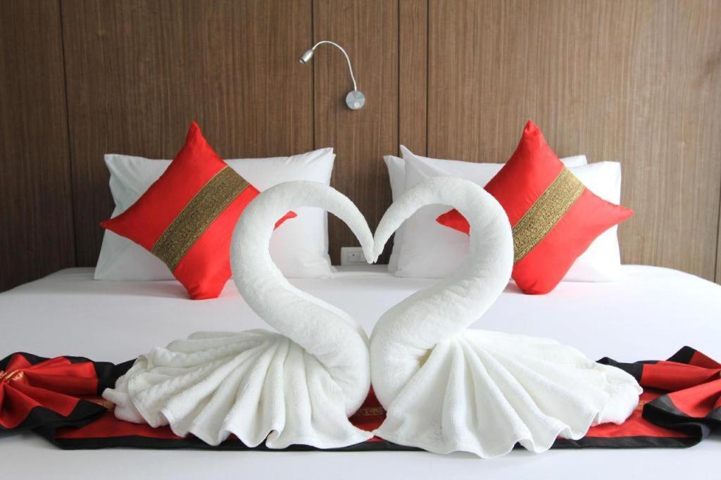 Elegancy Sansabai Hotel Patong Εξωτερικό φωτογραφία